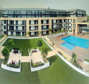 RT KING 2BEDROOM DUPLEX at EMBASSY GARDENS